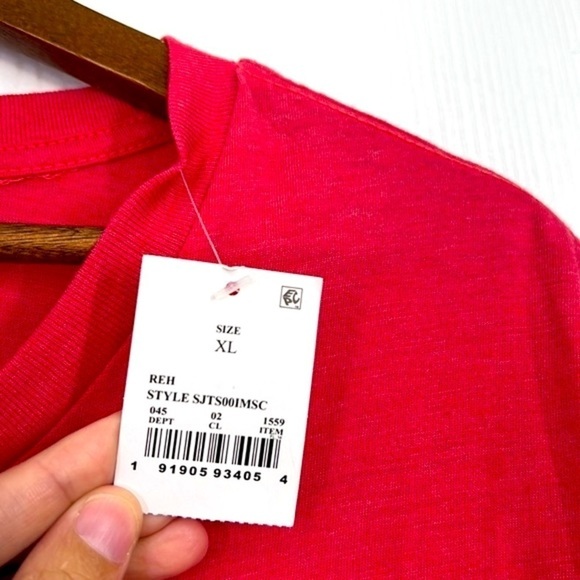 The Simpsons - NWT The Simpsons Family With Christmas Wreath Graphic T Shirt XL - Picture 10 of 11